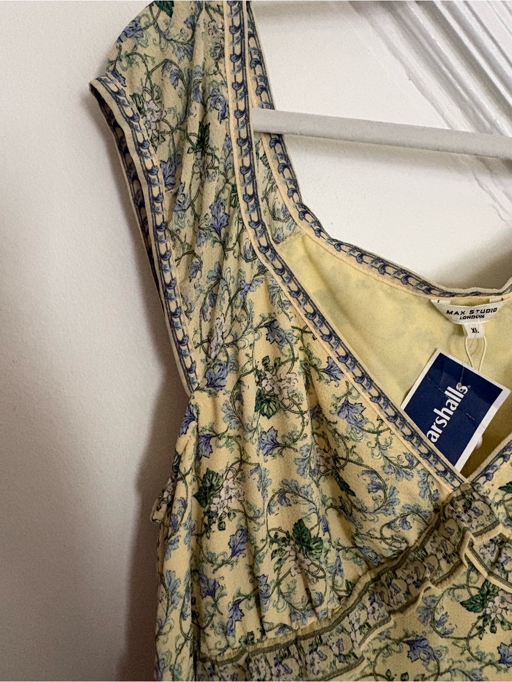 Floral Crepe Cap Sleeve Dress - Picture 3 of 7